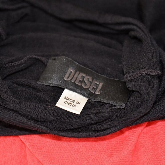 NWOT Diesel Mesh Red/ Black Turtleneck Sz M - Picture 3 of 7